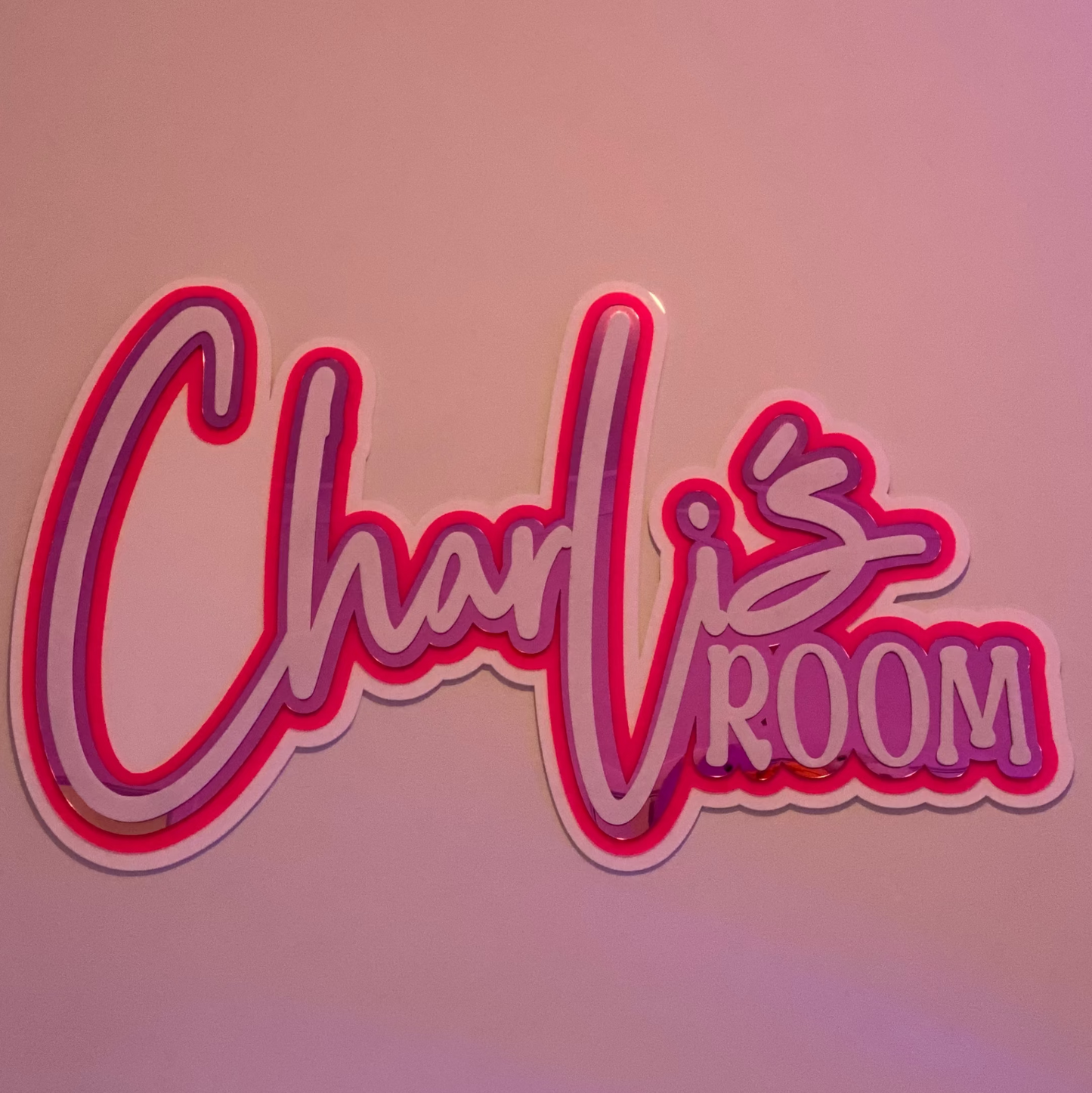 XL ROOM NEON NAME SIGNS